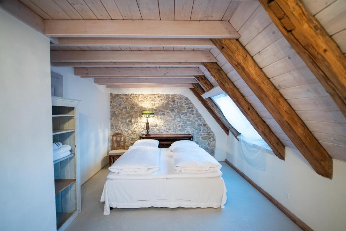 Boutique-Hotel Guesthouse Le Locle Exterior photo